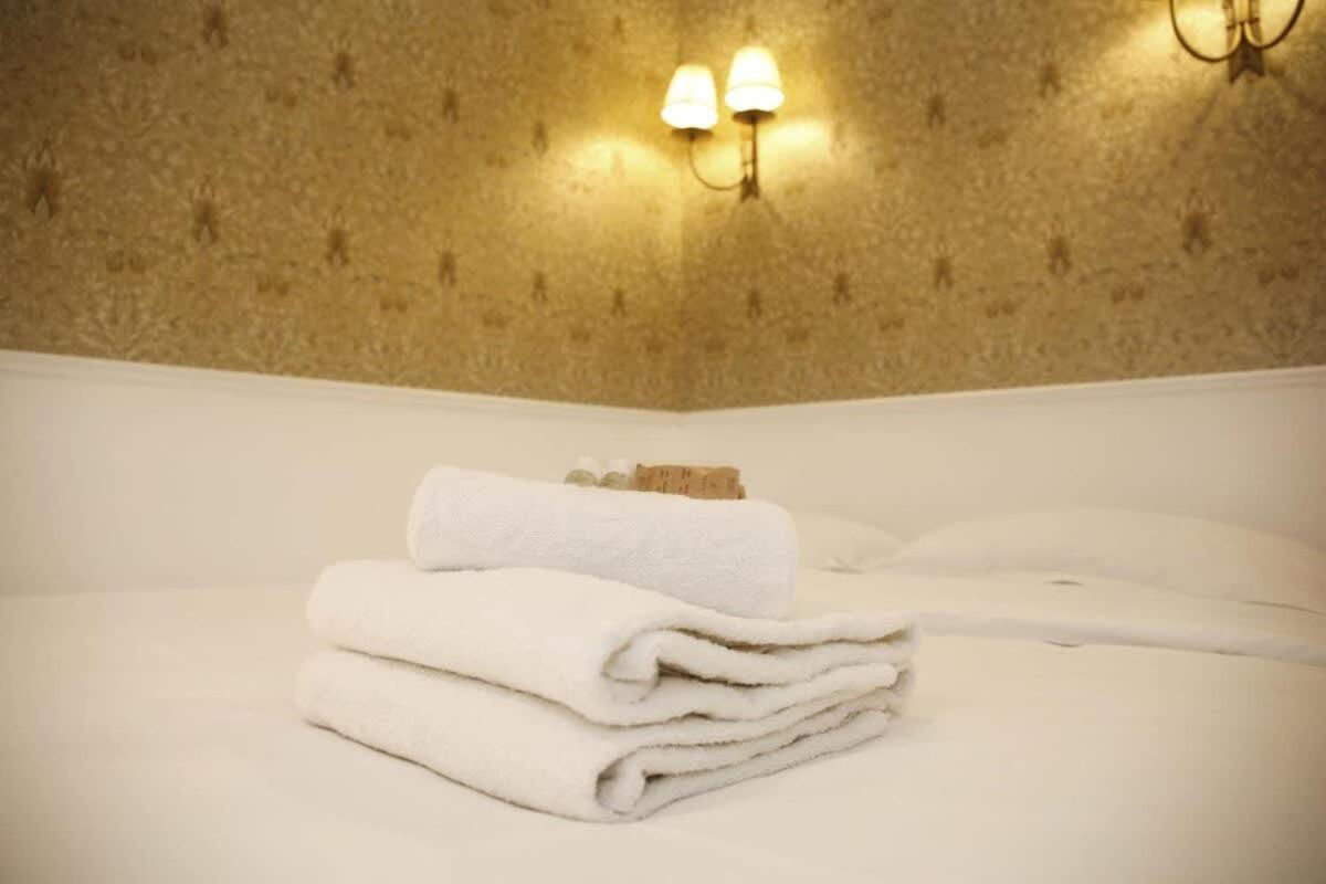 Magnifique Appartement Familial Grand Boulevard-4P - Flat-Guest Париж Экстерьер фото